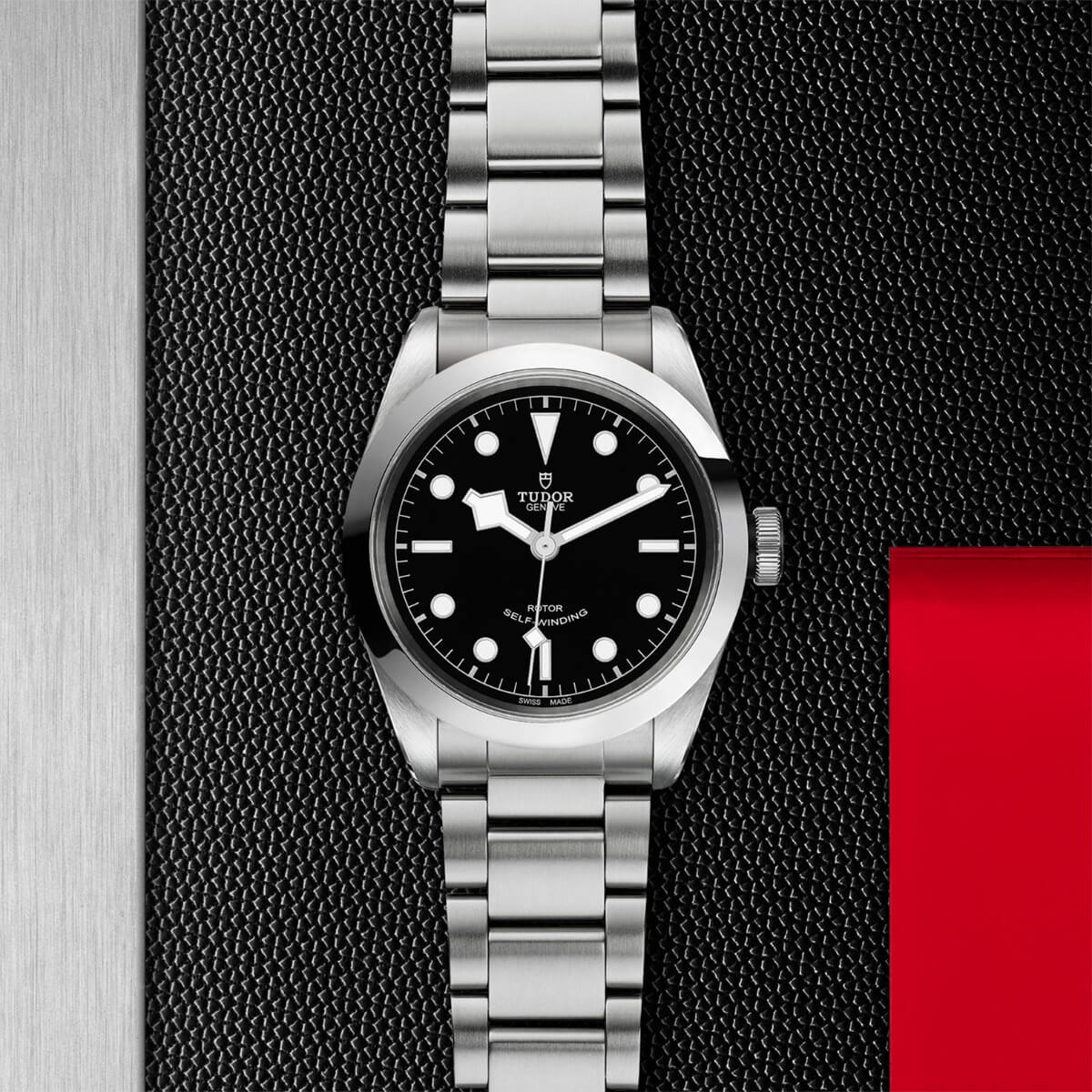 tudor heritage black bay 41mm with black dial on steel bracelet m79540 00067w9l